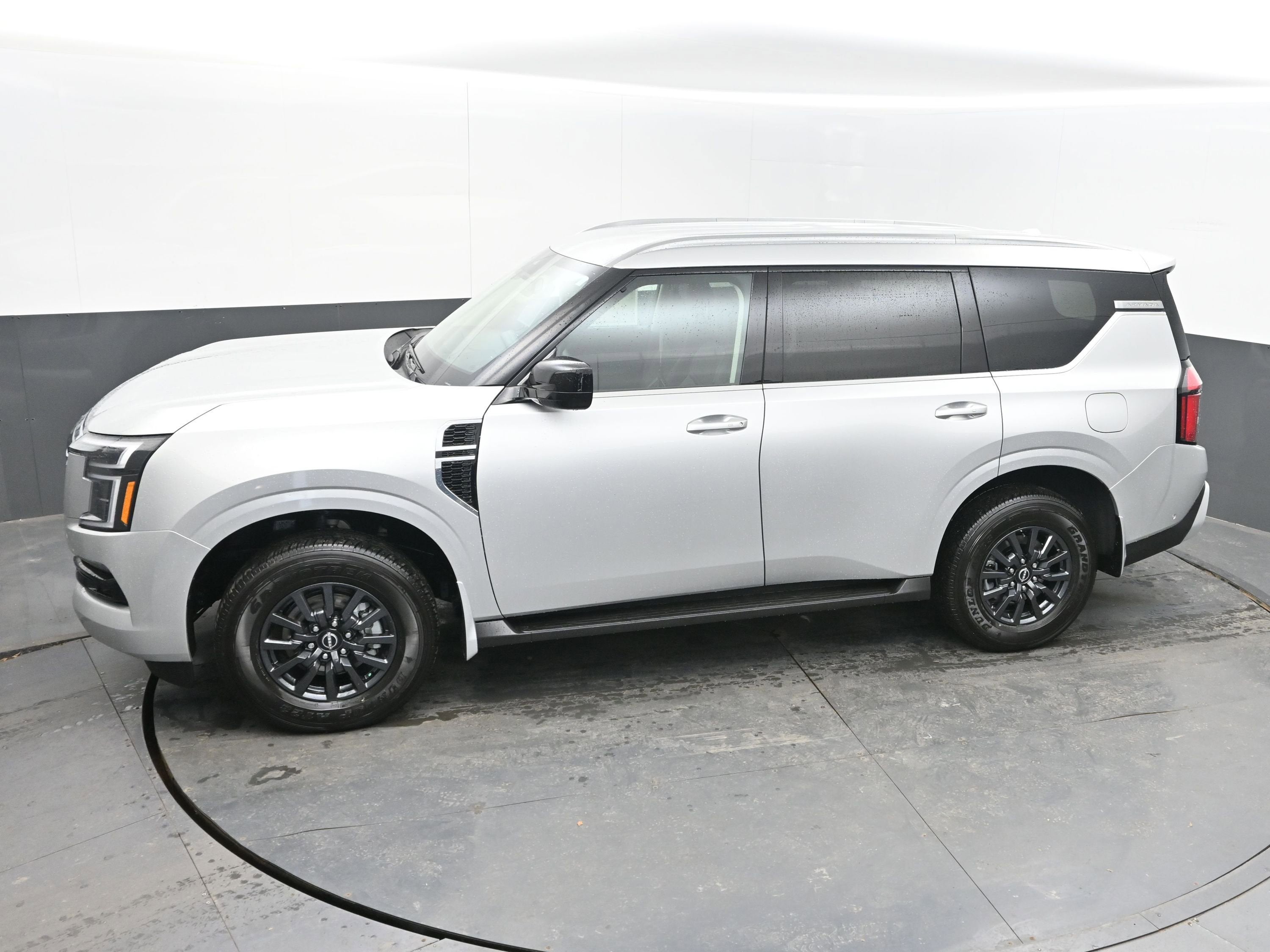 2026 Nissan ARMADA SV