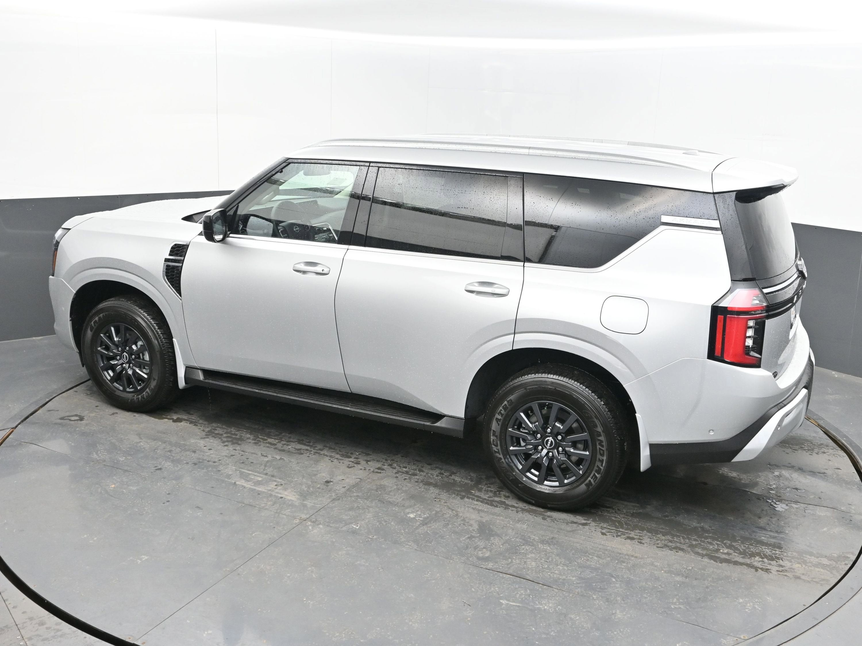 2026 Nissan ARMADA SV