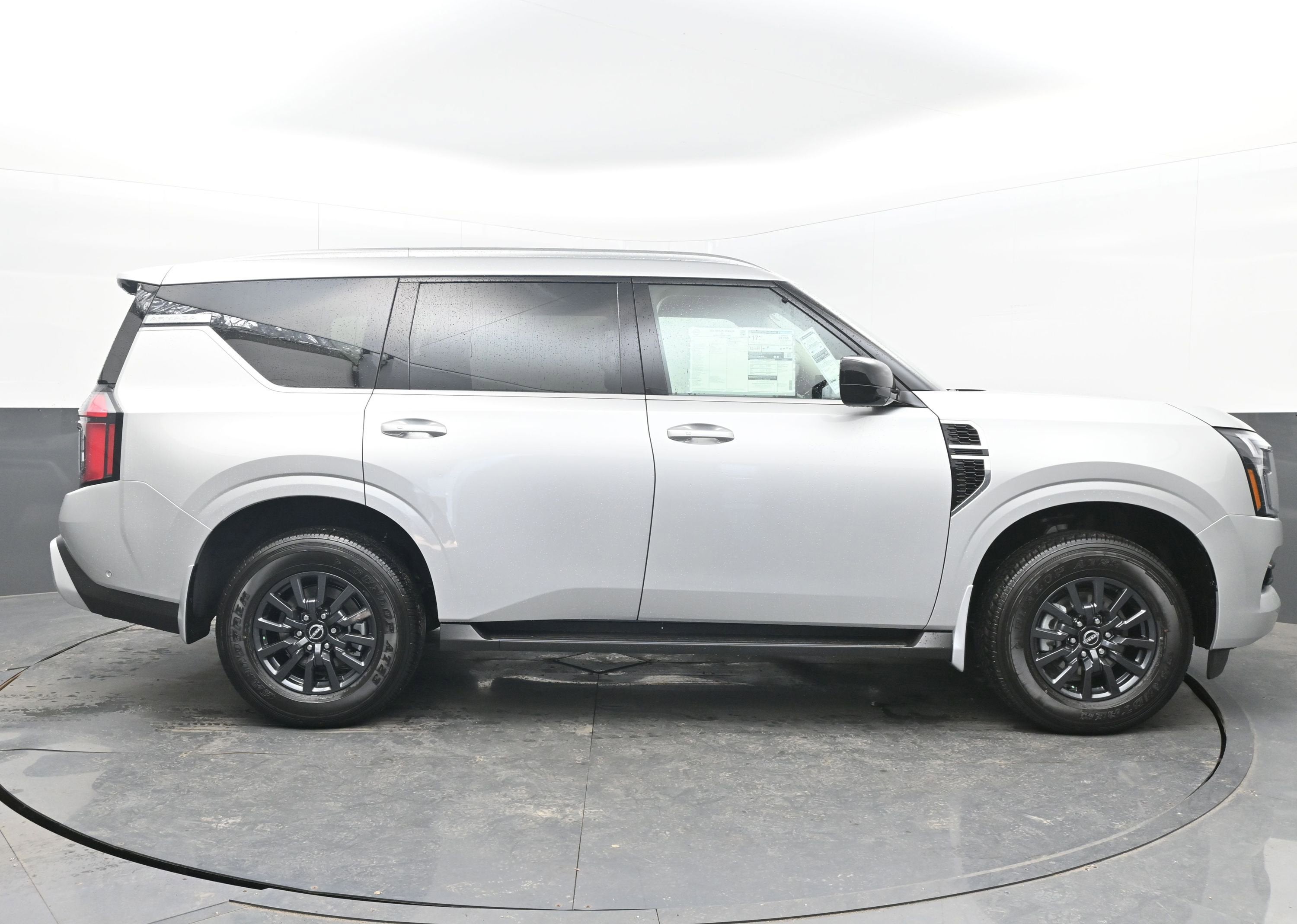 2026 Nissan ARMADA SV