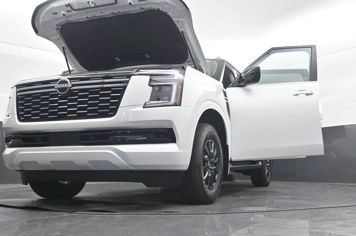 2026 Nissan ARMADA SV