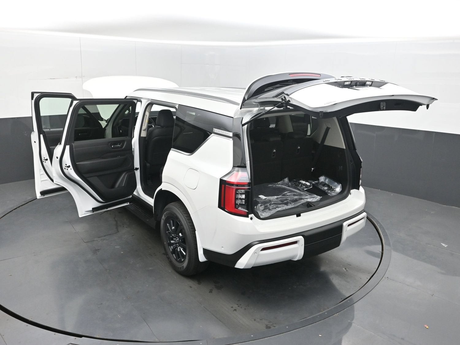 2026 Nissan ARMADA SV