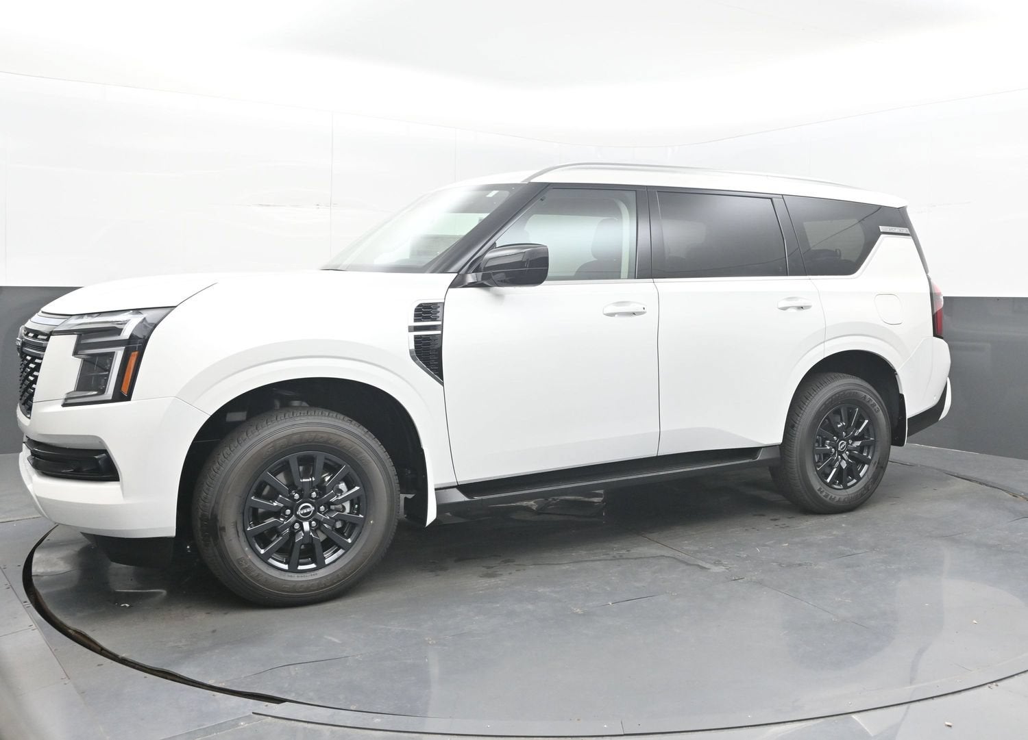 2026 Nissan ARMADA SV
