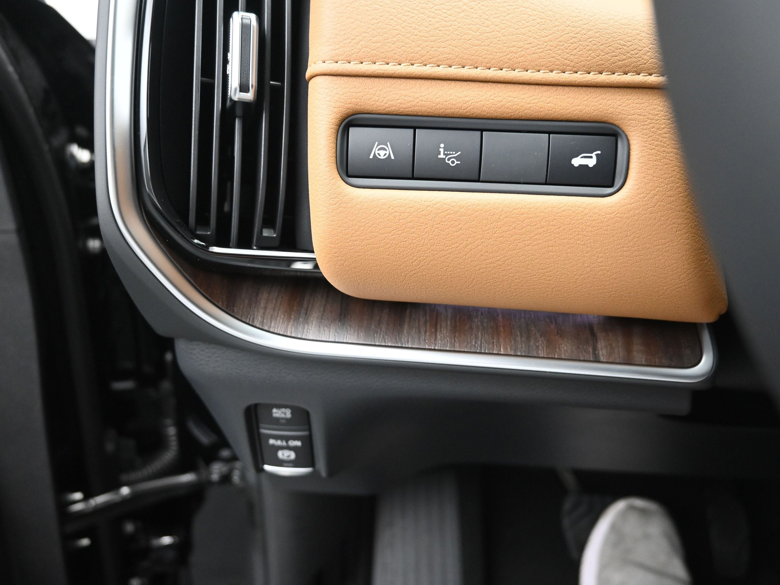 2025 Nissan ARMADA Platinum Reserve