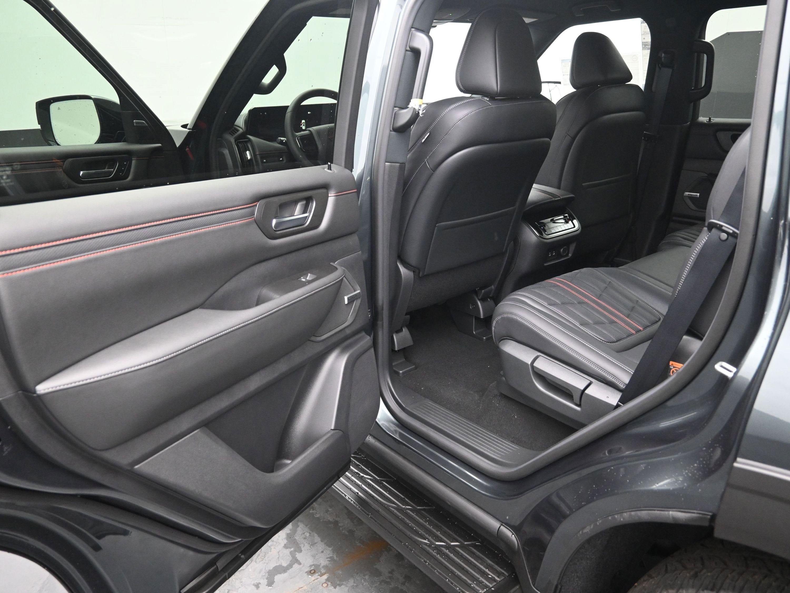 2025 Nissan ARMADA PRO-4X