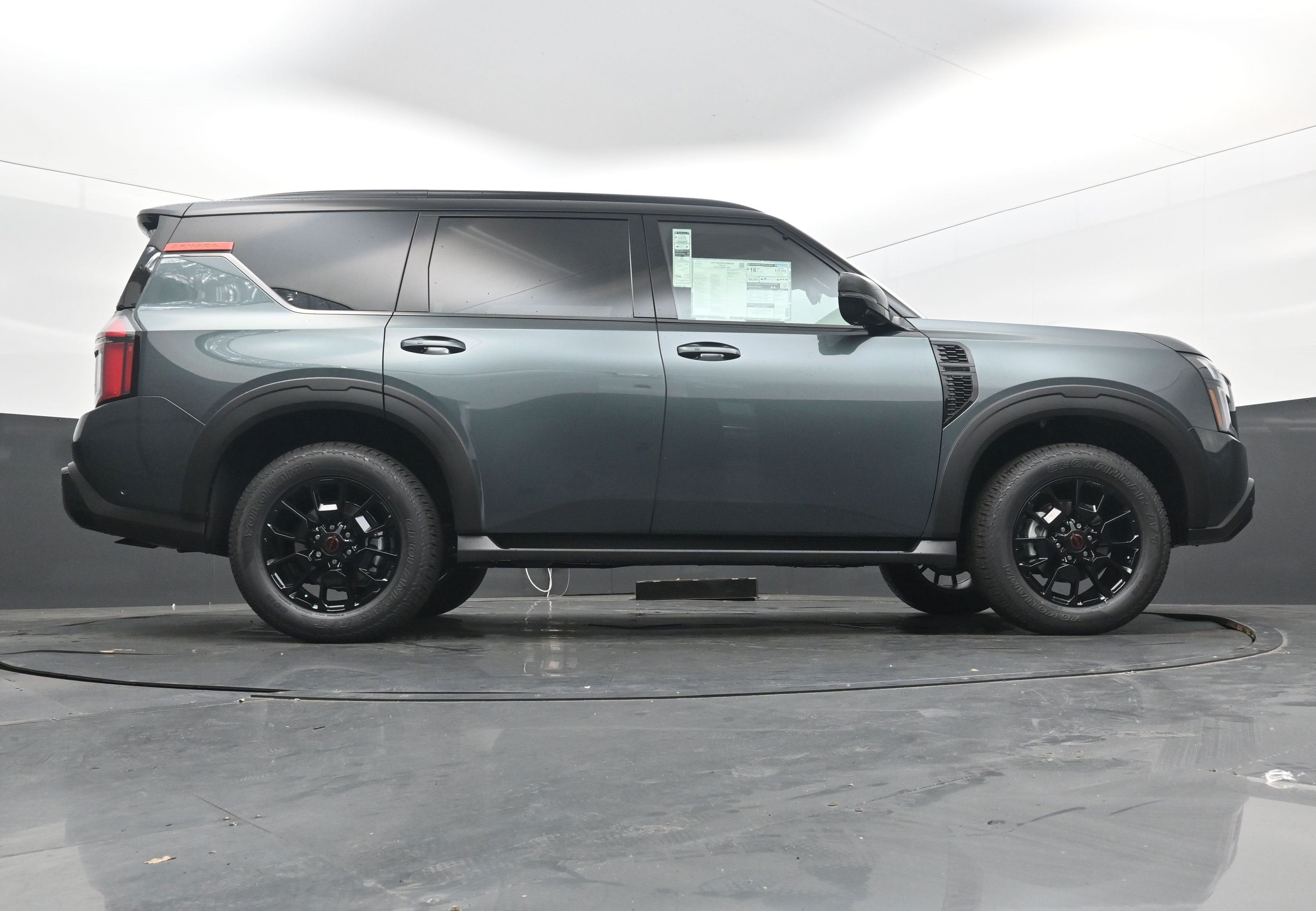 2025 Nissan ARMADA PRO-4X