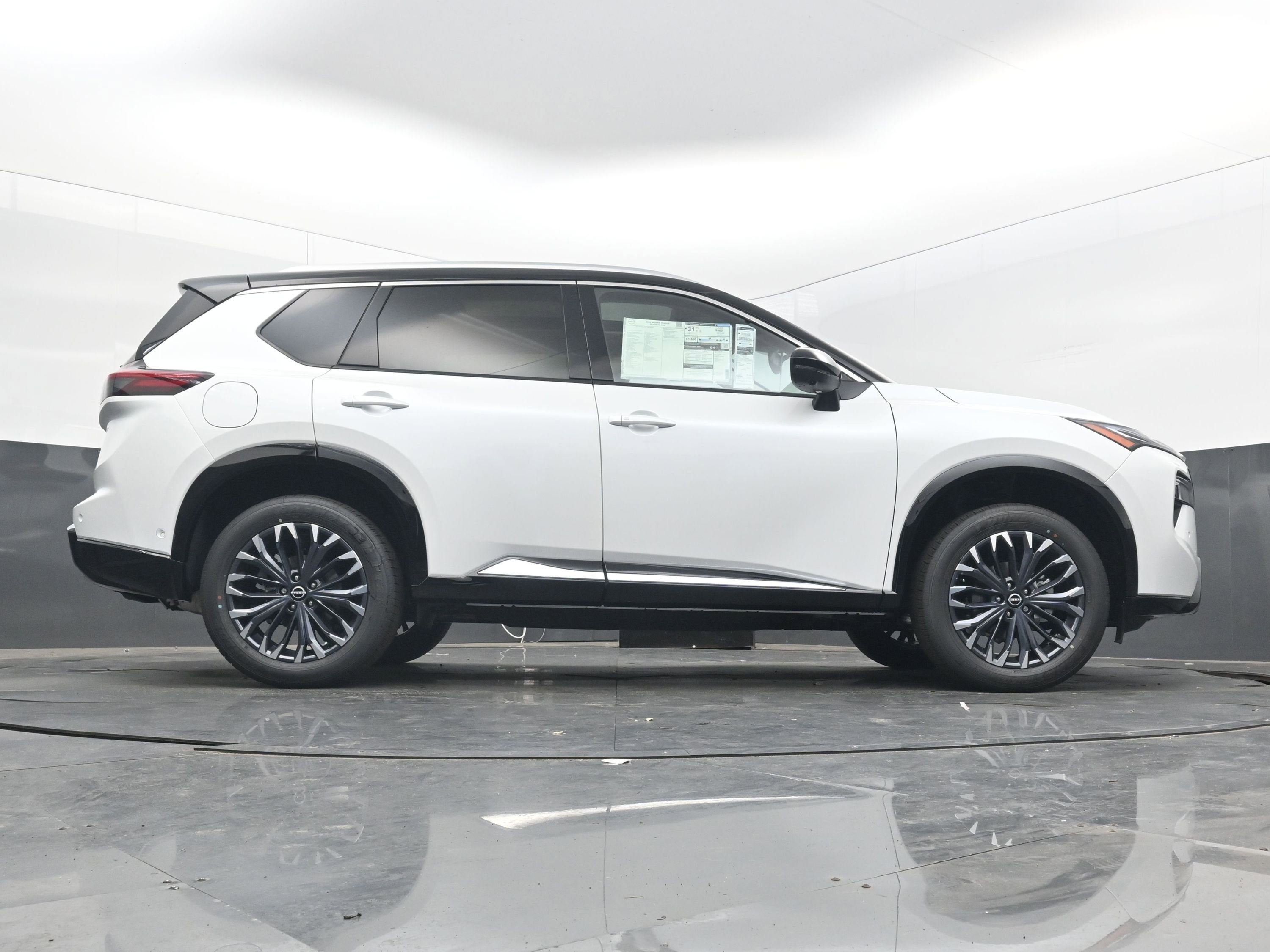 2026 Nissan ROGUE Platinum PREMIUM