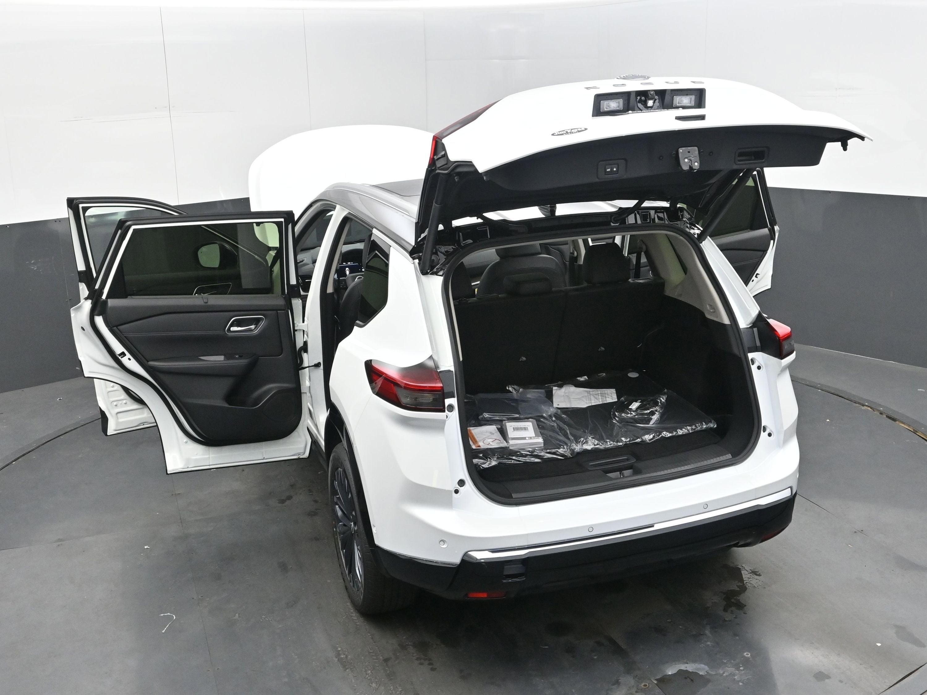 2026 Nissan ROGUE Platinum PREMIUM