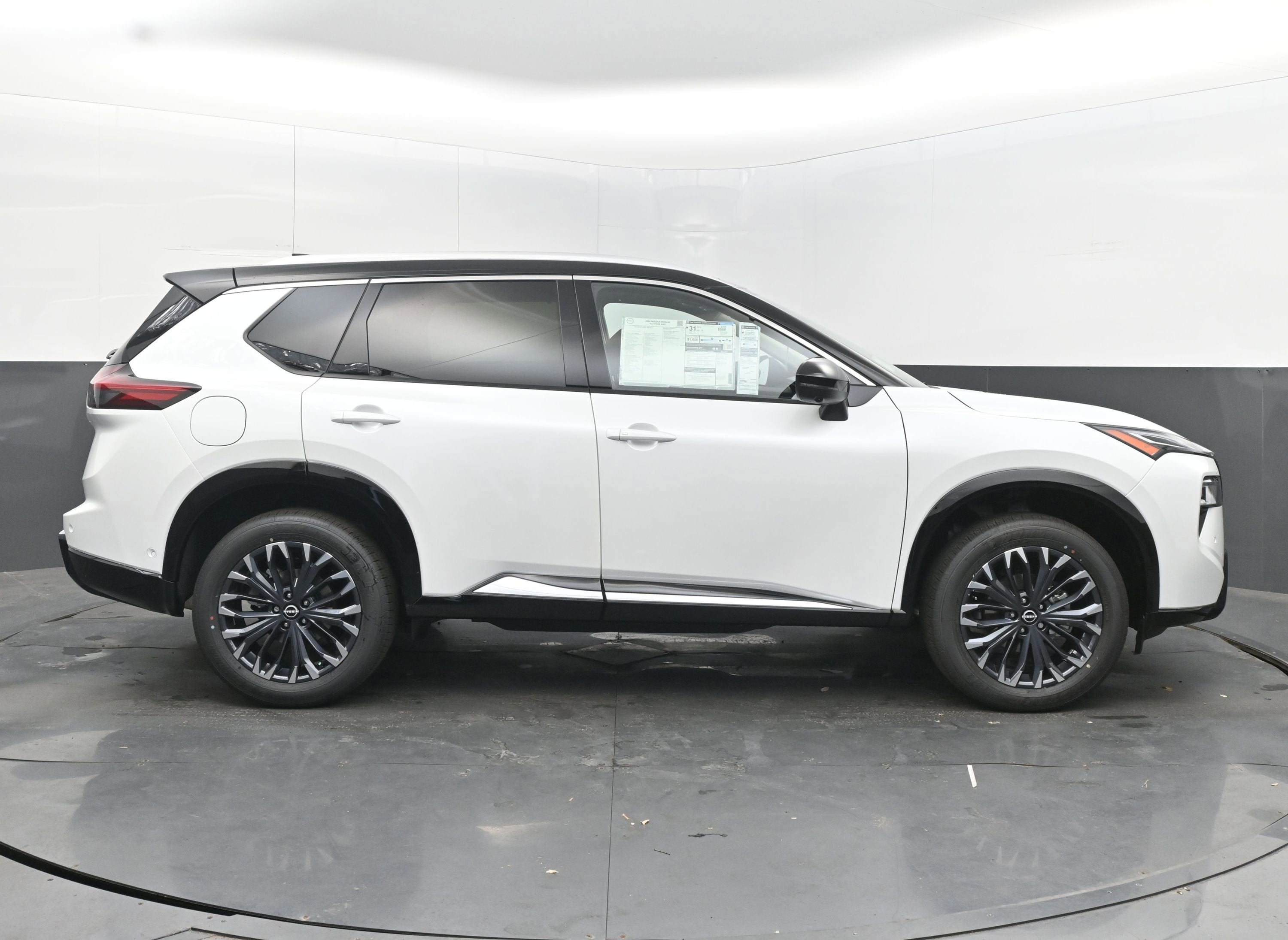 2026 Nissan ROGUE Platinum PREMIUM