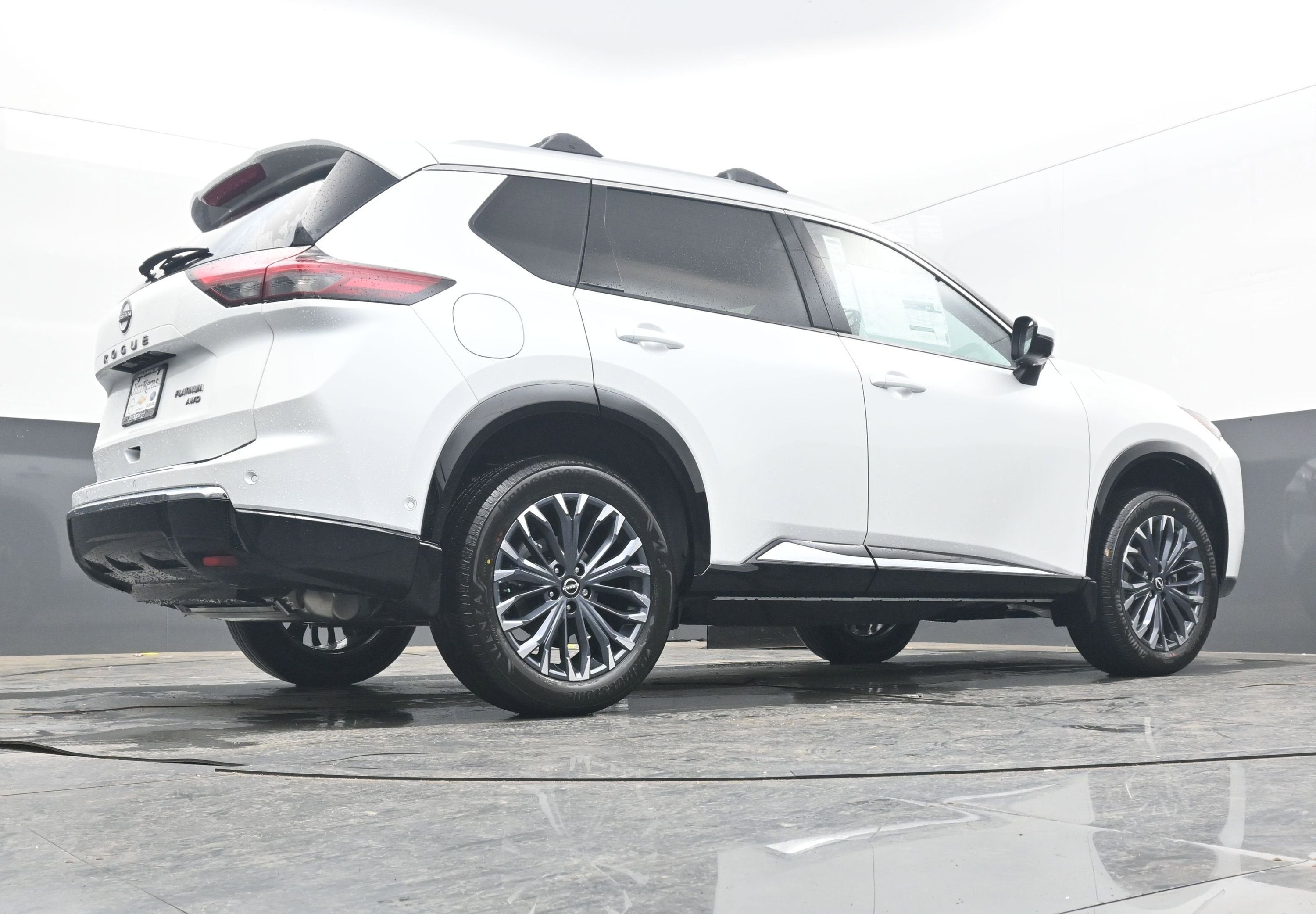 2026 Nissan ROGUE Platinum PREMIUM