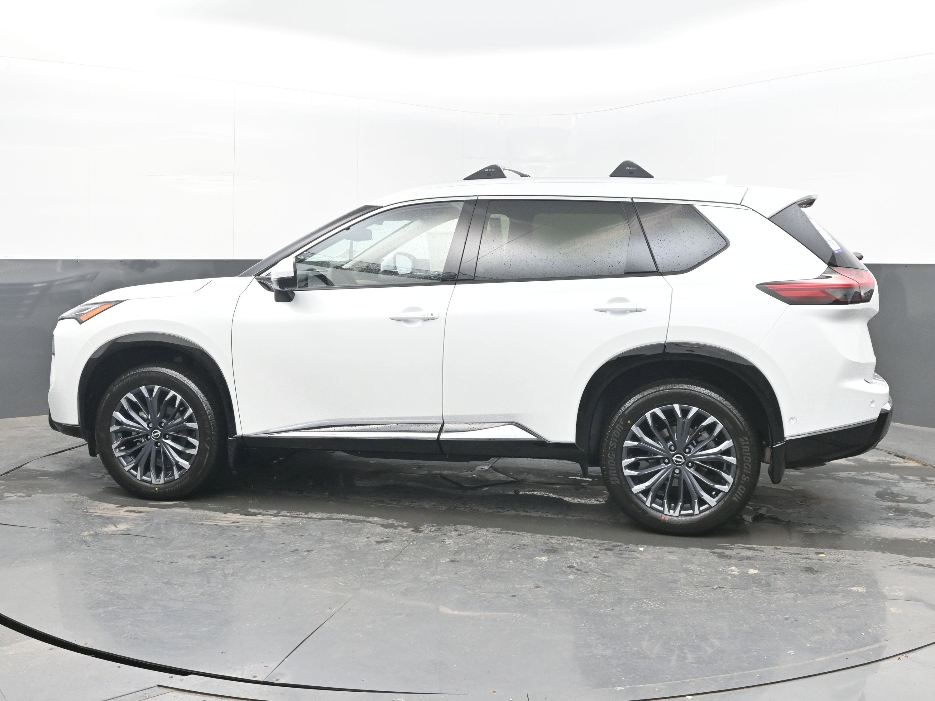 2026 Nissan ROGUE Platinum PREMIUM