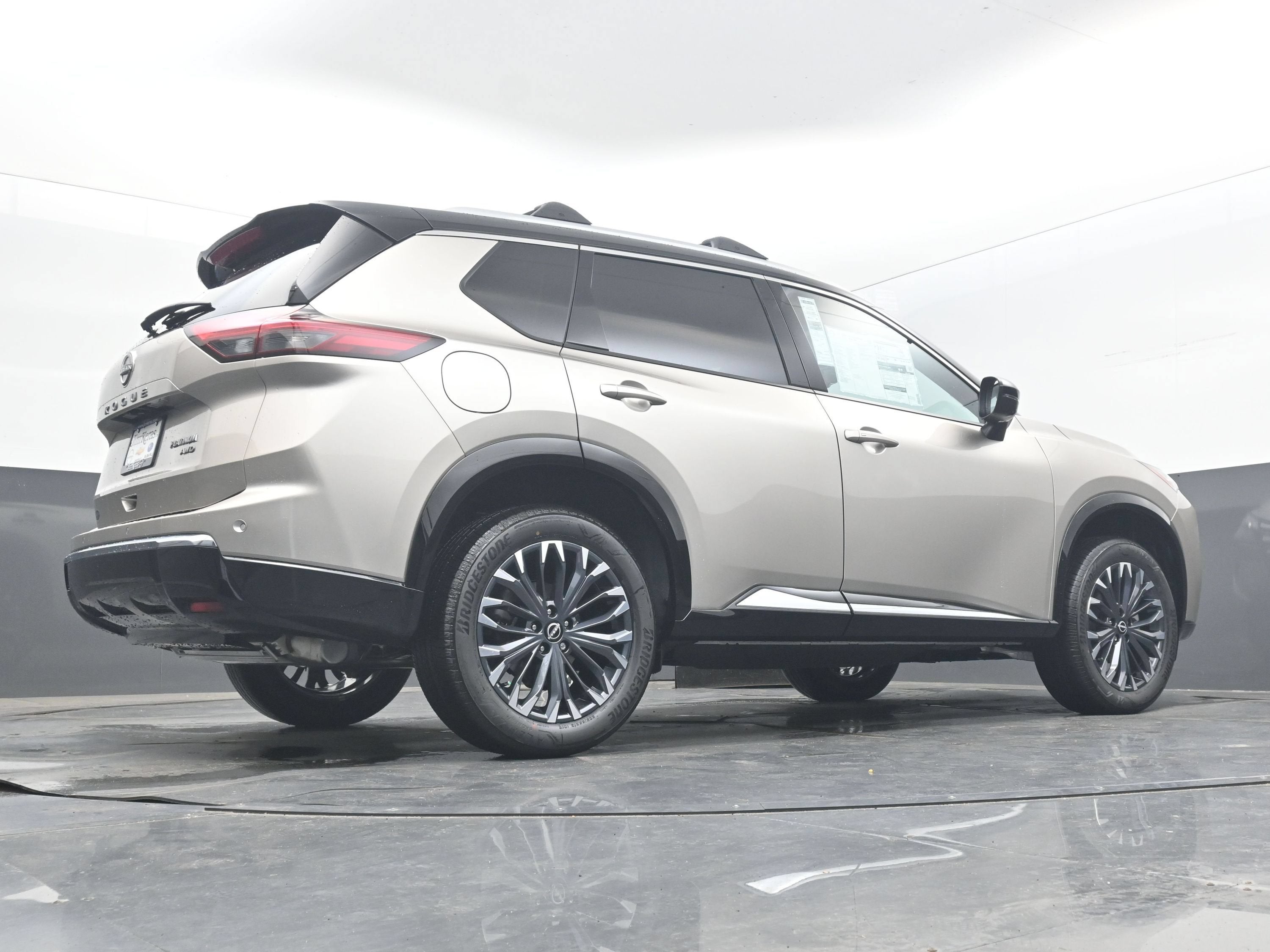 2026 Nissan ROGUE Platinum PREMIUM