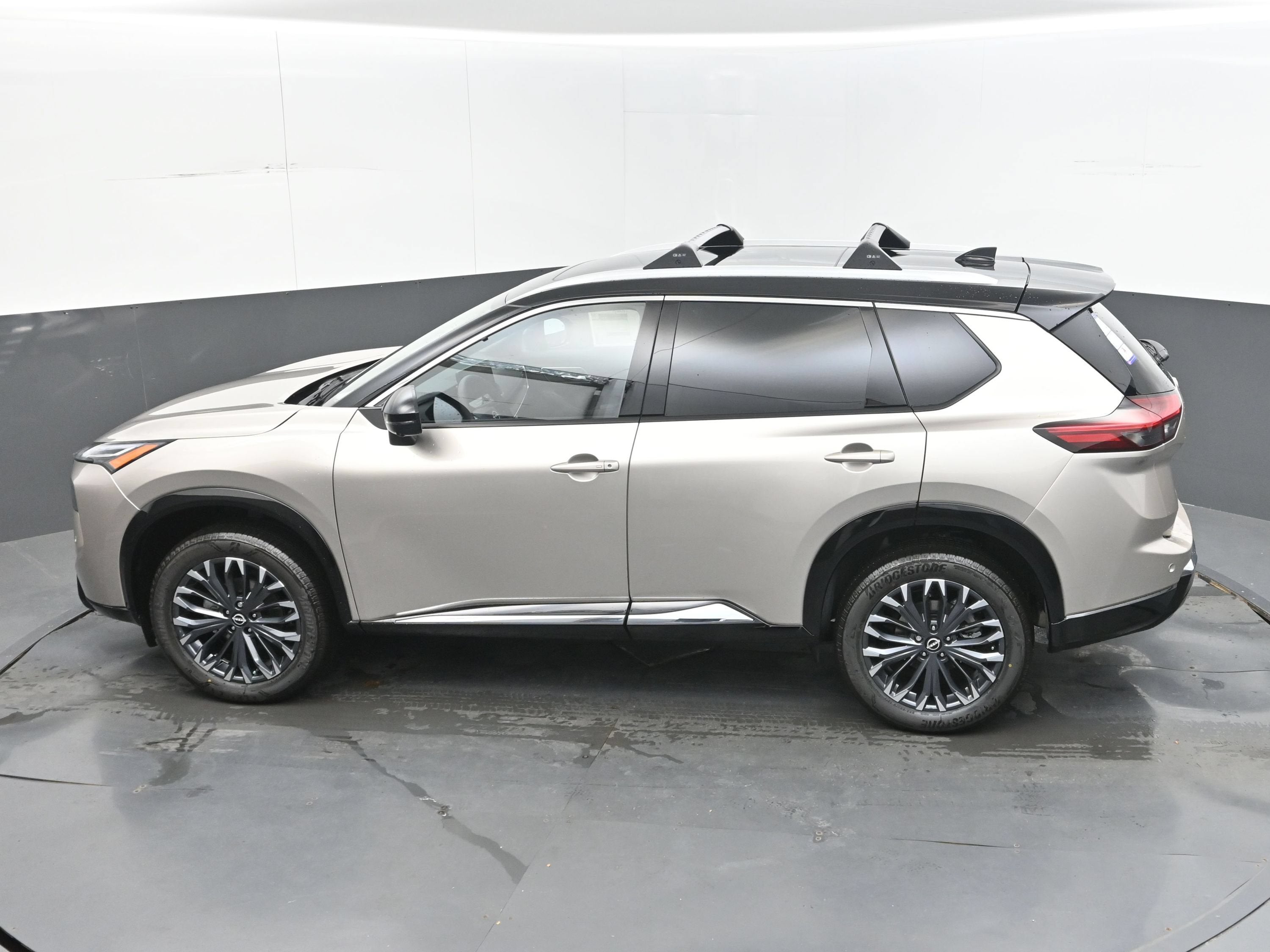 2026 Nissan ROGUE Platinum PREMIUM