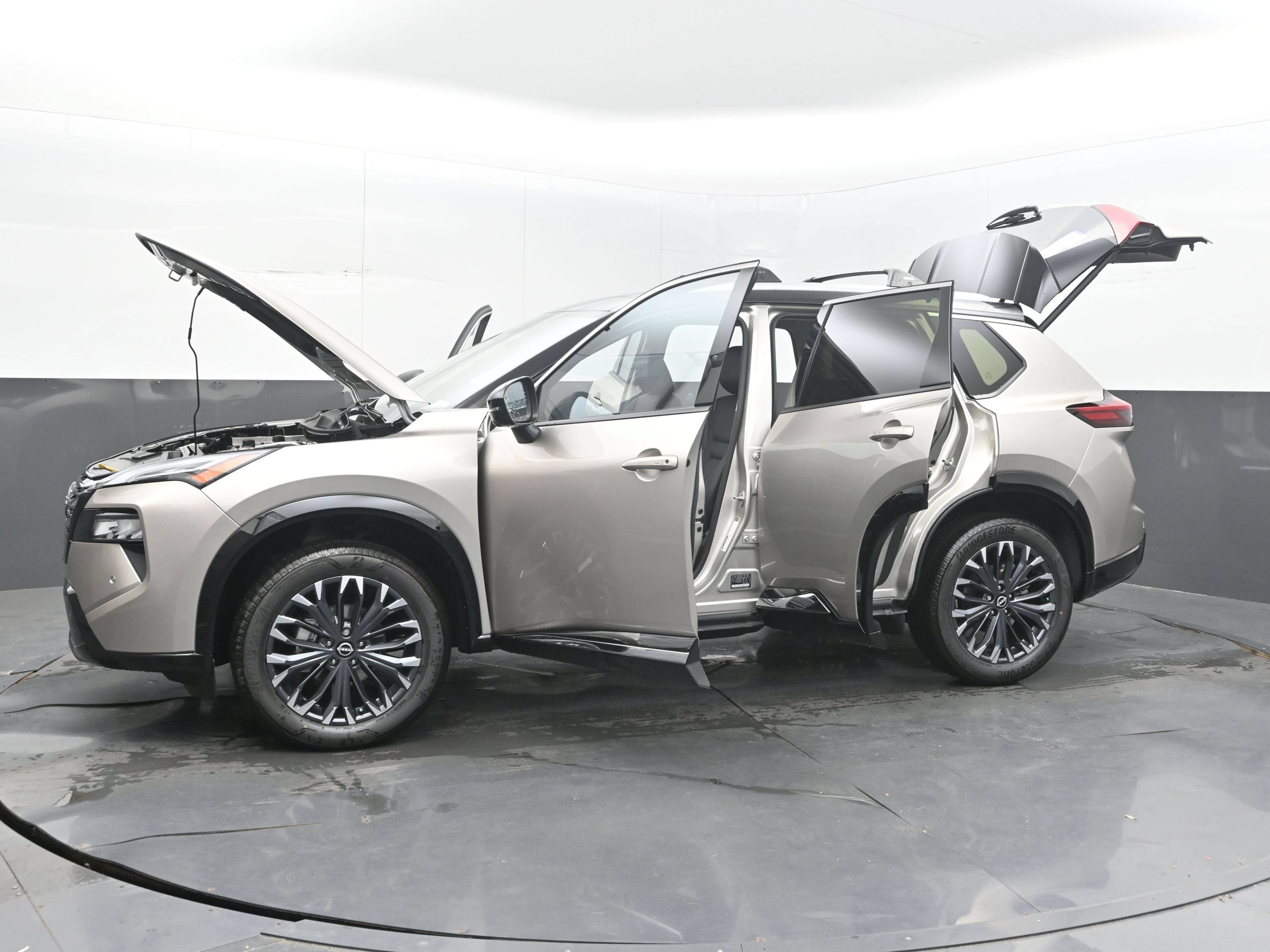 2026 Nissan ROGUE Platinum PREMIUM