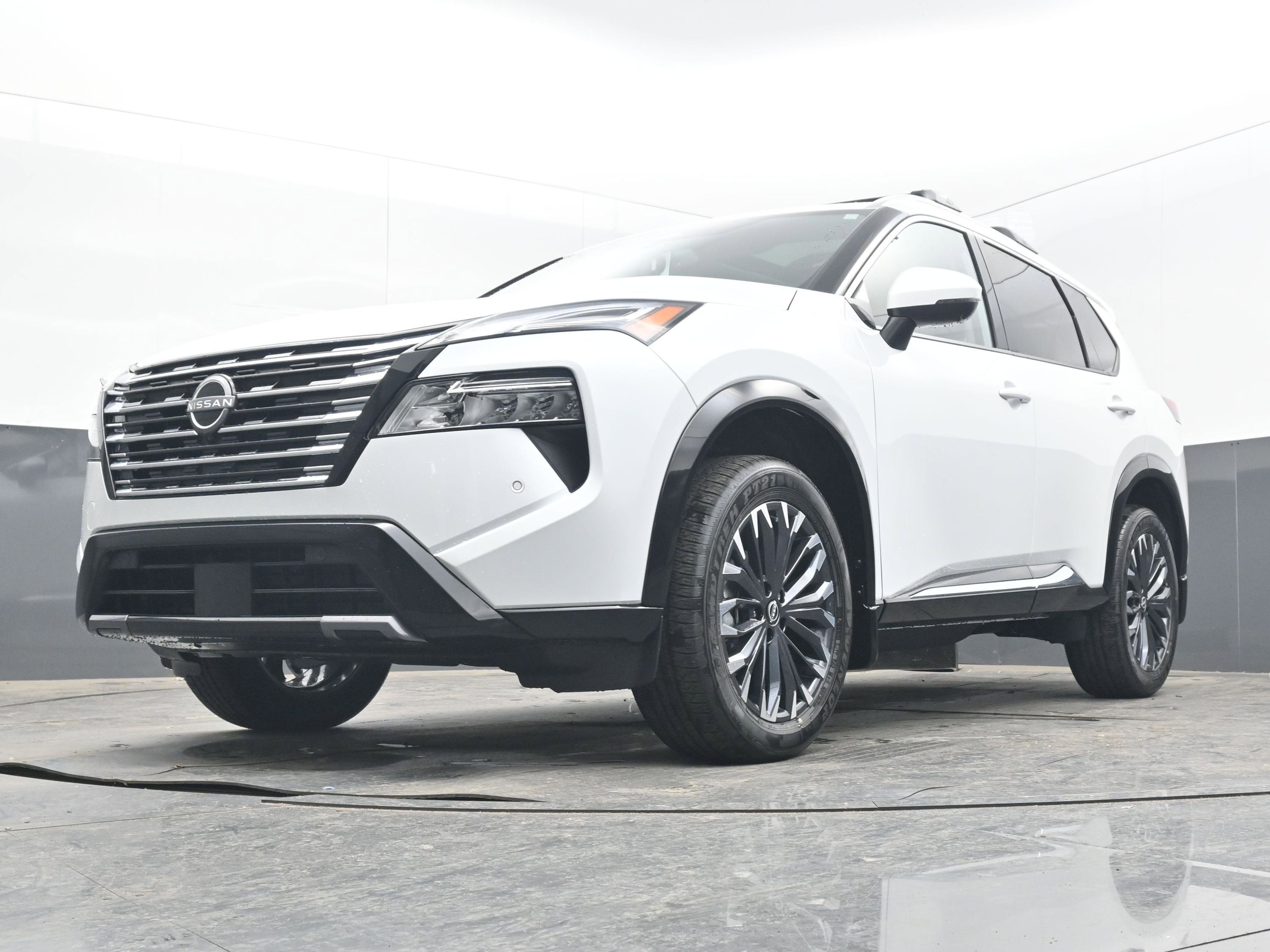 2026 Nissan ROGUE Platinum PREMIUM