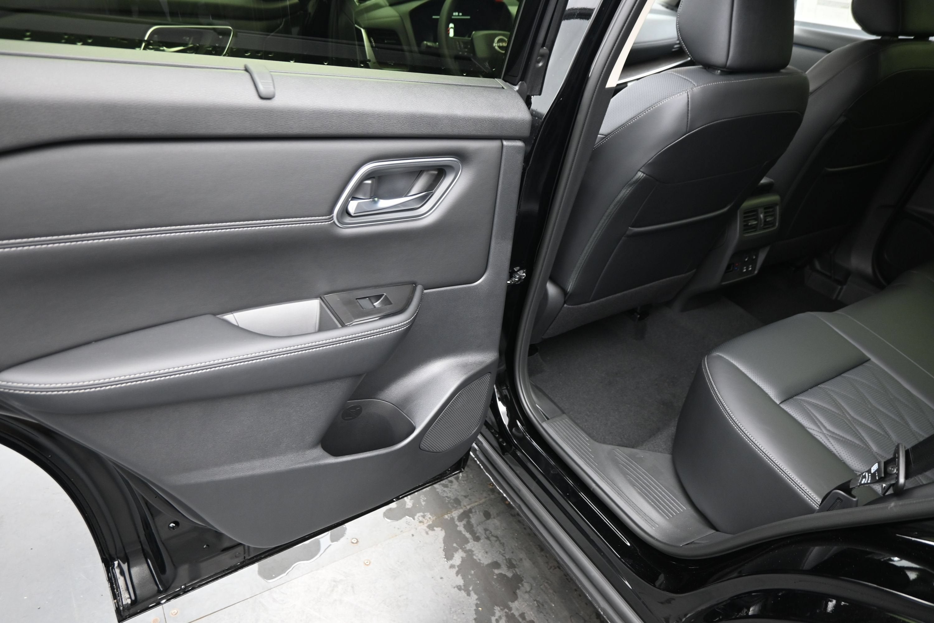 2026 Nissan ROGUE Platinum PREMIUM