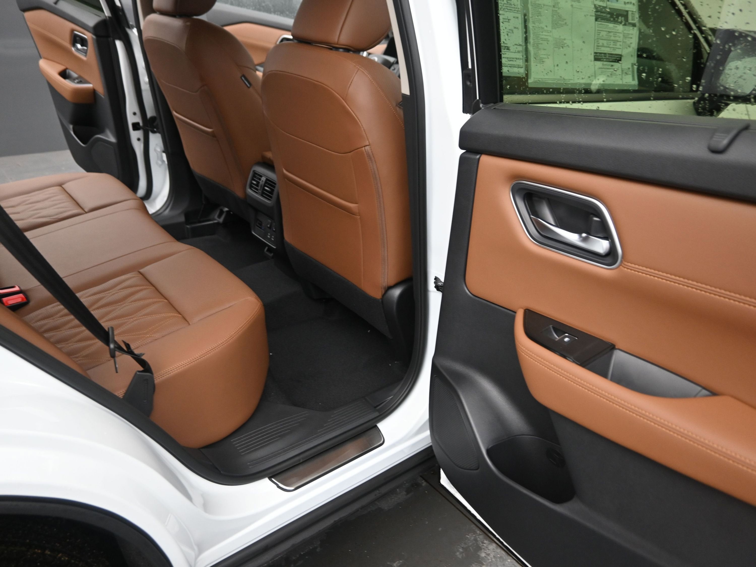 2026 Nissan ROGUE Platinum PREMIUM