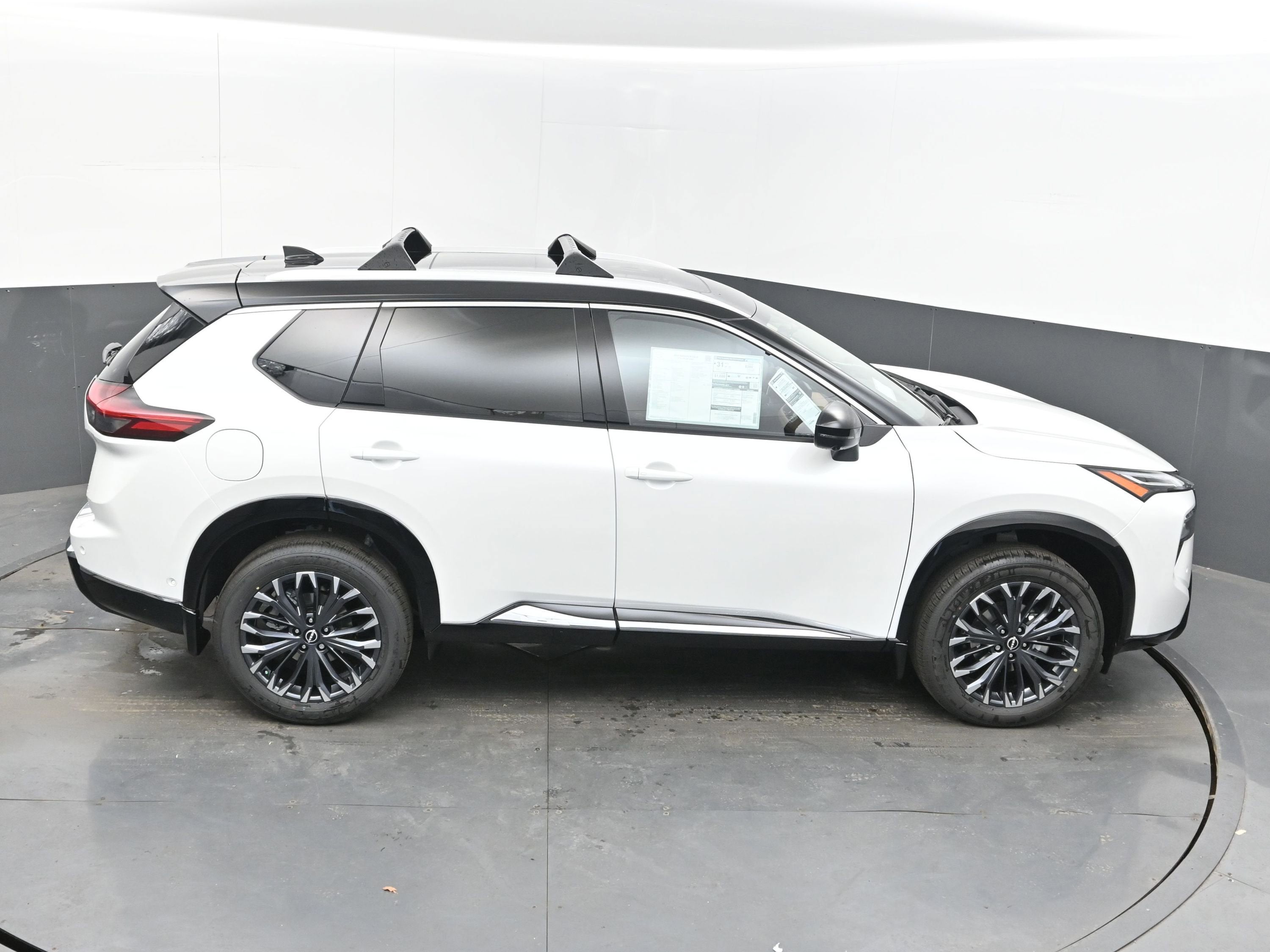 2026 Nissan ROGUE Platinum PREMIUM