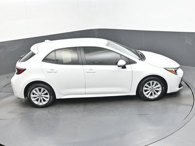 2025 Toyota Corolla Hatchback SE