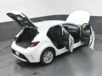 2025 Toyota Corolla Hatchback SE
