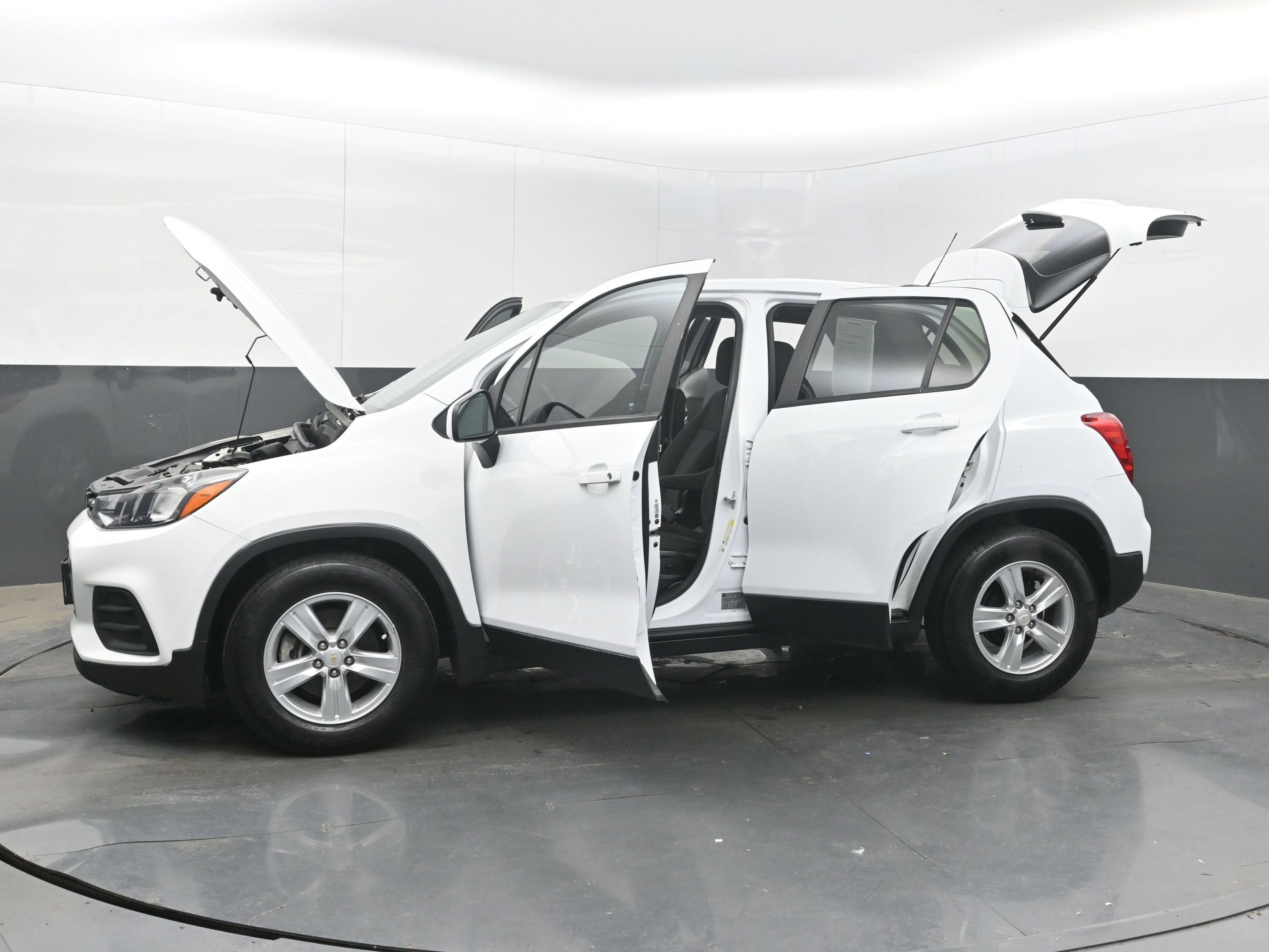 2021 Chevrolet Trax LS