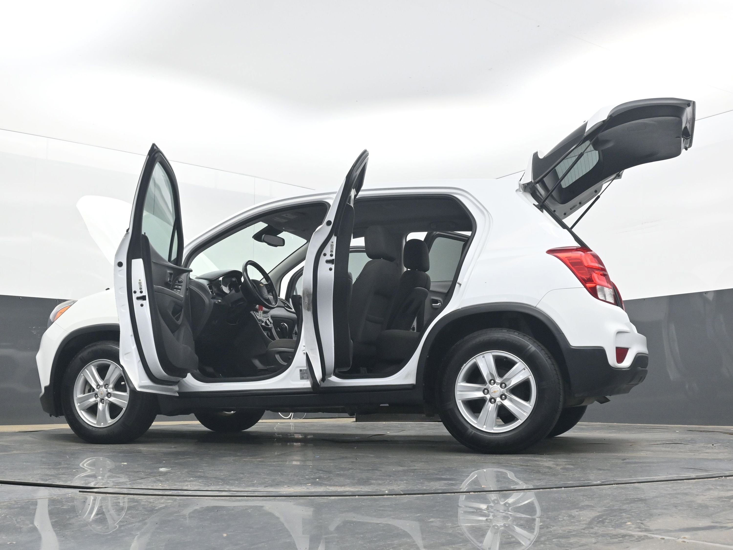 2021 Chevrolet Trax LS