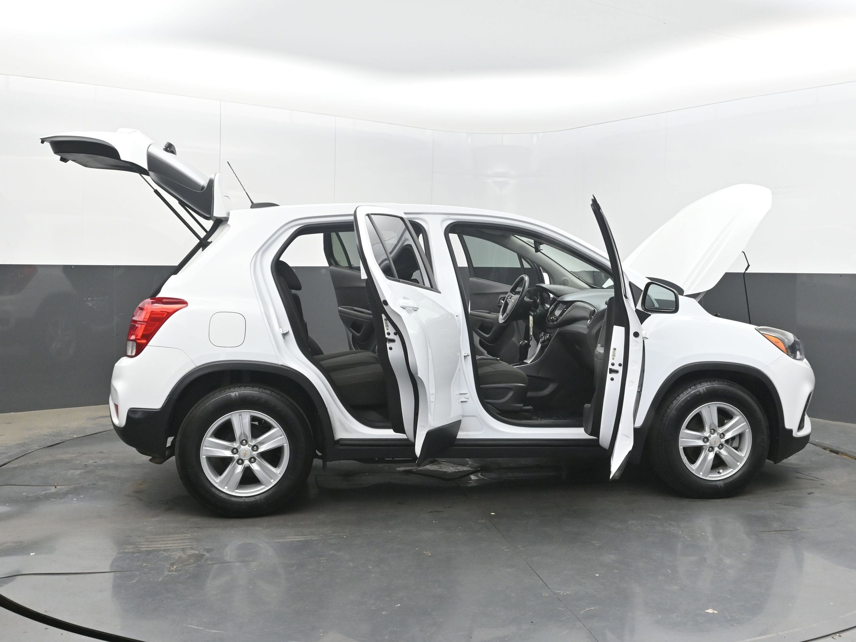 2021 Chevrolet Trax LS