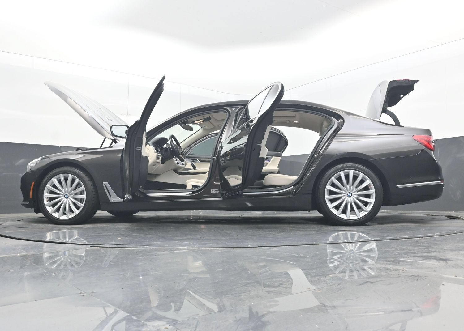 2017 BMW 7 Series 740i xDrive