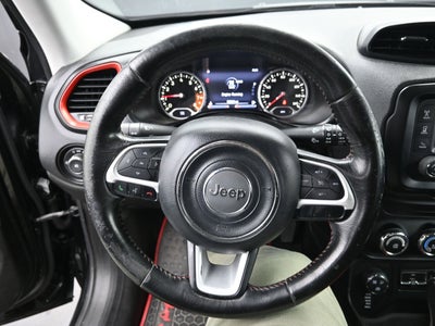 2017 Jeep Renegade Trailhawk