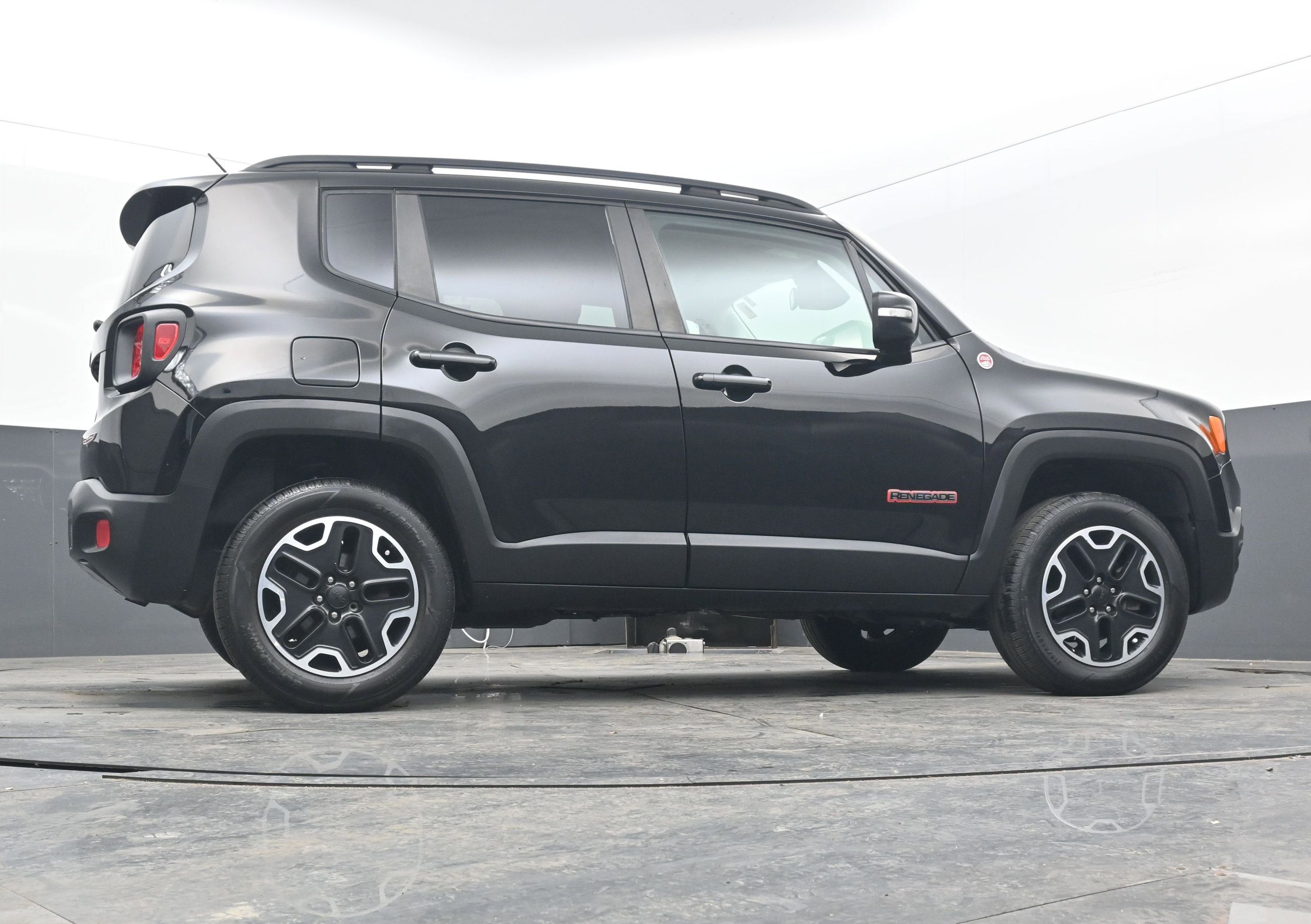 2017 Jeep Renegade Trailhawk