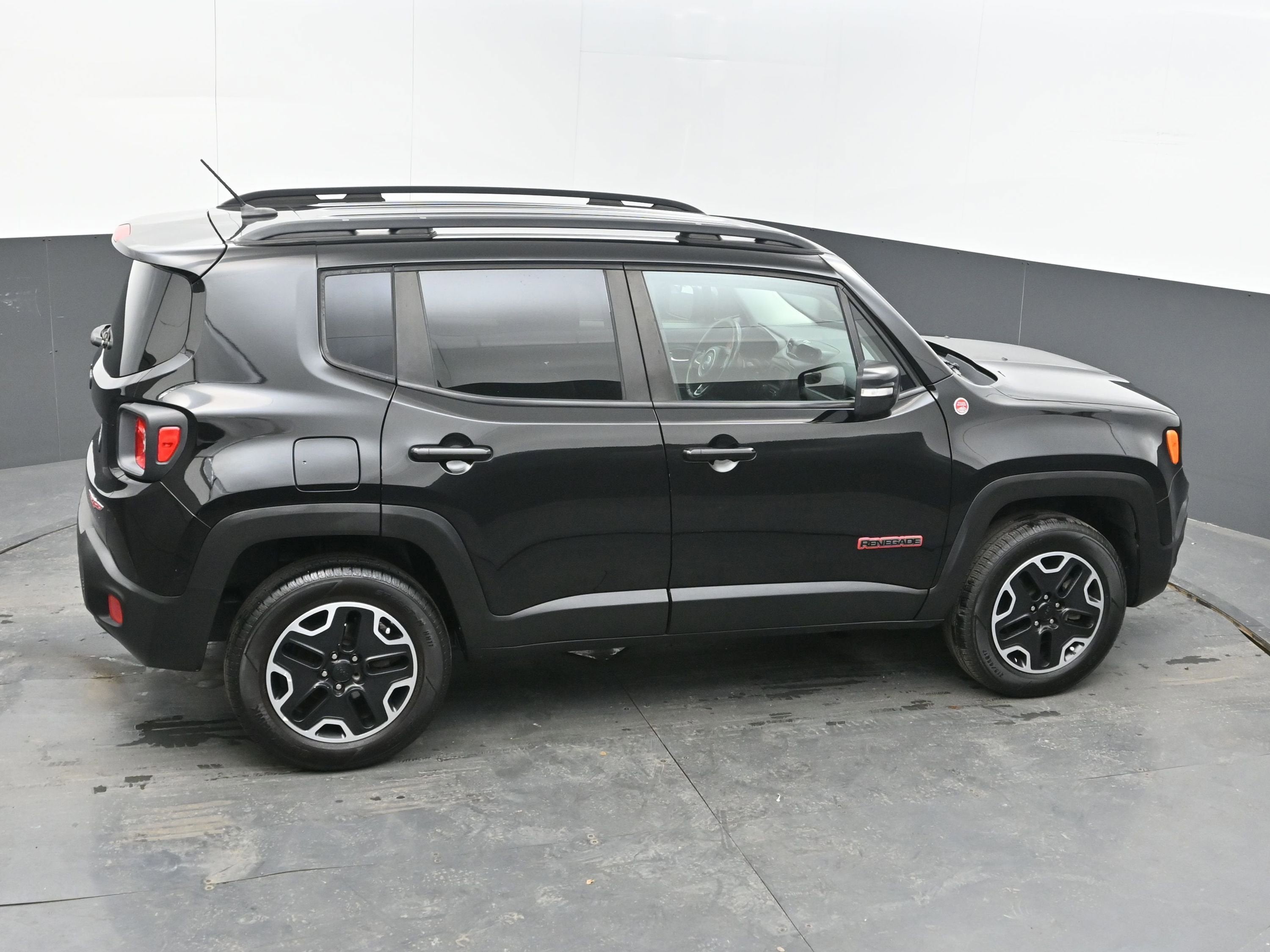 2017 Jeep Renegade Trailhawk