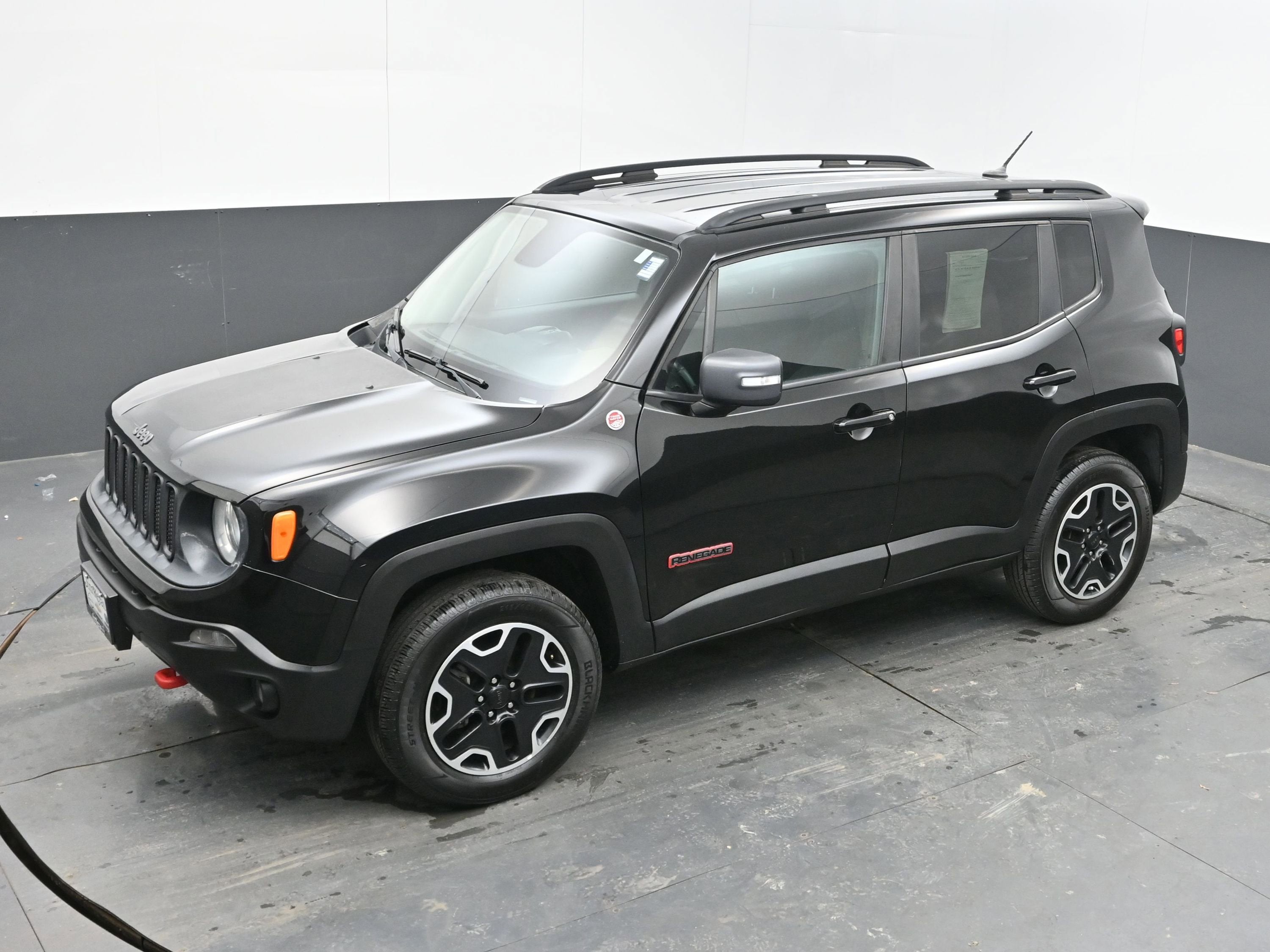 2017 Jeep Renegade Trailhawk